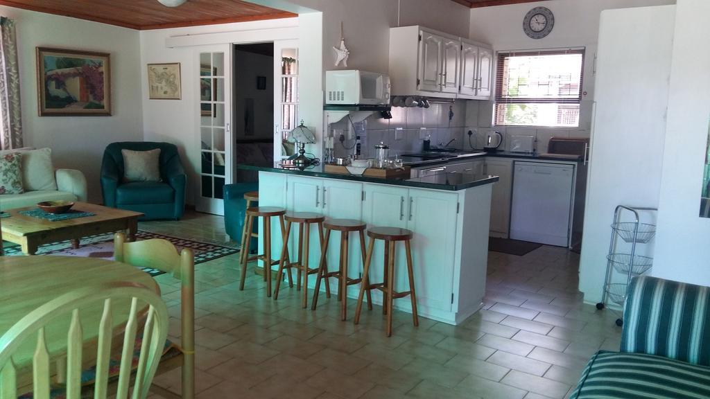 Brenton Lake Holiday Cottages Bagian luar foto