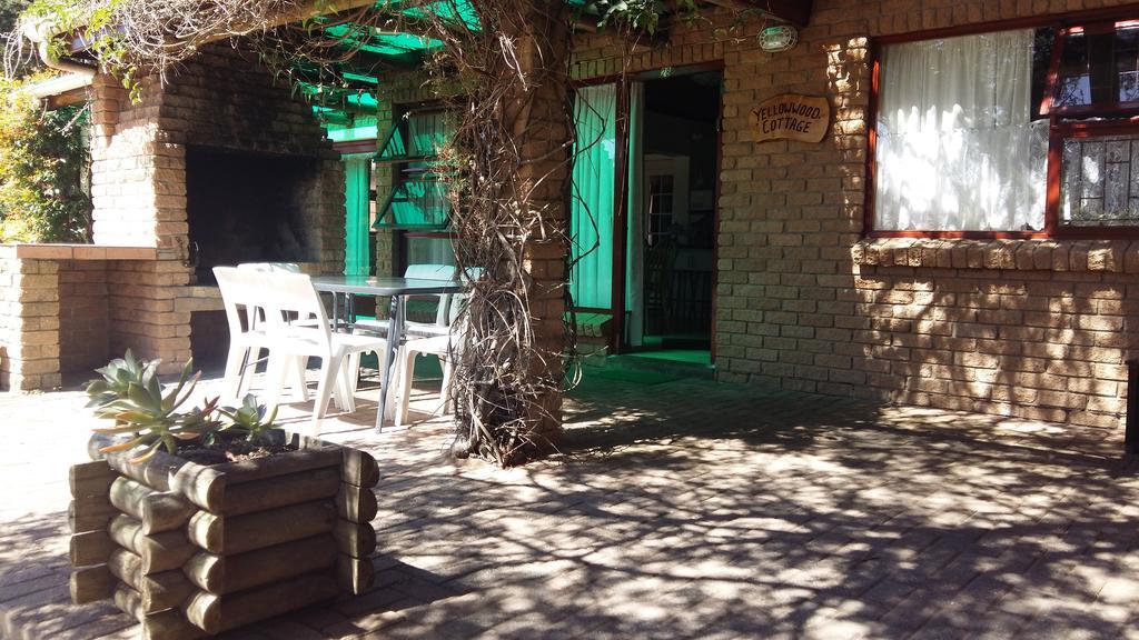 Brenton Lake Holiday Cottages Bagian luar foto